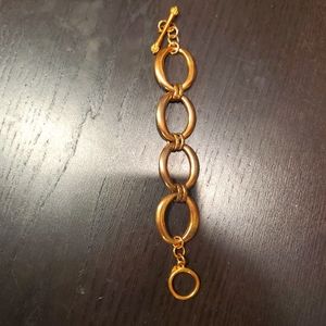 Gold toned link bracelet